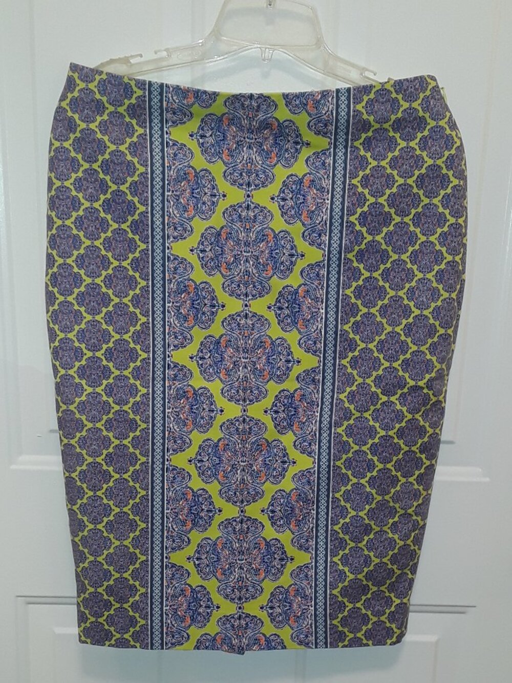 The Limited Pencil Skirt Medallion Print Size 10 Lime Green Blue Cotton Lined